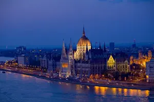 Images Dated 2nd June 2009: Europe, Hungary, Budapest. Nighttime overview of the Parliament Building and city