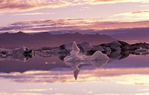 Images Dated 13th December 2005: Europe, Iceland, Breioamerkurjokull glacier region
