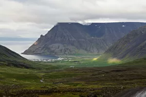 Europe, Iceland, Westfjords, Isafjaroardjup. View of the countryside near Isafjordur