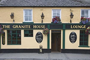 Images Dated 10th September 2007: Europe, Ireland, Kilkenny. Exterior of Granite House Lounge. Credit as: Dennis Flaherty