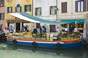 Images Dated 16th May 2006: Europe, Italy