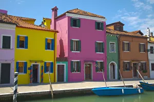 Images Dated 12th May 2010: Europe; Italy; Burano; Bright Colored Homes Along Canal
