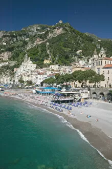 Images Dated 7th May 2005: Europe, Italy, Campania, (Amalfi Coast), Amalfi: Town View with Beach / Morning