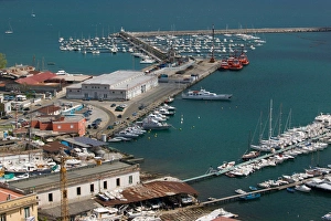 Images Dated 7th May 2005: Europe, Italy, Campania (Amalfi Coast), Salerno: Town View with Port