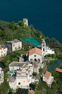 Images Dated 7th May 2005: Europe, Italy, Campania, (Amalfi Coast), Ravello: View of the village of Scala