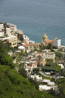 Images Dated 5th May 2005: Europe, Italy, Campania (Amalfi Coast) POSITANO: Town View with Santa Maria Assunta