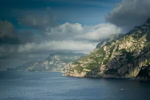 Images Dated 8th May 2005: Europe, Italy, Campania (Amalfi Coast) Positano: Morning View of the Amalfi Coast