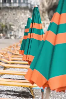 Part Of Prints: Europe, Italy, Campania (Amalfi Coast) POSITANO: Beach Umbrellas / Spiaggia Grande