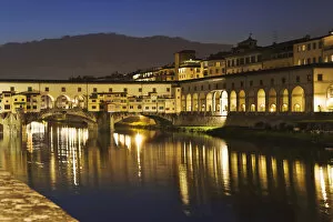 Images Dated 29th April 2008: Europe, Italy, Florence. River Arno and the Ponte Vecchio at night