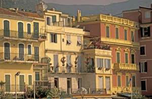 Images Dated 2nd December 2004: Europe, Italy, Liguria, Alassio. Riviera di Ponente. Morning view, beachfront