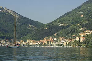 Images Dated 27th June 2007: Europe, Italy, Liguria region, Ligurian Sea, La Spezia. Popular port city, gateway to Cinque Terre