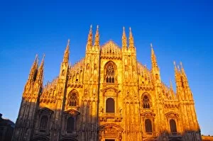 Images Dated 17th March 2005: Europe, Italy, Milan, Cathedral of Milan
