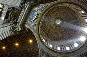 Europe, Italy, Rome. St. Peters Basilica (aka Basilica di San Pietro), interior