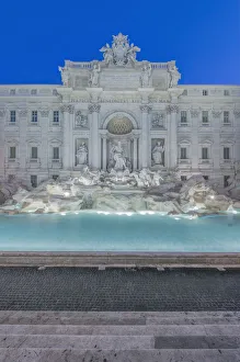 Europe, Italy, Rome, Trevi Fountain at Dawn