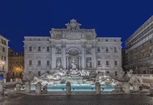 Images Dated 12th June 2018: Europe, Italy, Rome, Trevi Fountain at Dawn