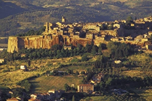 Umbria Prints: Europe, Italy, Umbria, Orvieto. Late afternoon light on Umbrian hill town