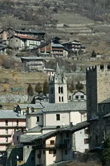 Europe, Italy, Valle d Aosta-AVISE: Town View / Winter