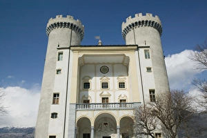 Images Dated 28th February 2005: Europe, Italy, Valle d Aosta-AYMAVILLES: Fortezza d Aymavilles Fortress / Winter