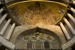 Images Dated 22nd August 2008: Europe, Italy, Venice. Facade Mosaic- Basilica di San Marco. Credit as: Wendy Kaveney