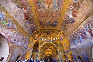 Jim Zuckerman Prints: Europe, Italy, Venice. Interior of St. Marks Cathedral. Credit as: Jim Zuckerman