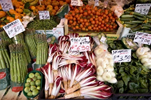 Language Prints: Europe, Italy, Venice. Vegetables for sale in a market. Credit as: Wendy Kaveney