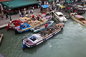 Images Dated 11th May 2010: Europe; Italy; Venice; Venice Wine and Goods Delivery Boats on the Grand Canal