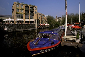 Images Dated 1st December 2005: Europe, Netherlands, Amsterdam. Boat dock