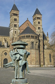 Images Dated 6th April 2008: Europe, Netherlands, Limburg, Mstricht, Basilica of Saint Servatius