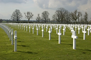 Images Dated 6th April 2008: Europe, Netherlands, Limburg, Mstricht, Netherlands American Cemetery at Margraten