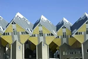 Images Dated 16th April 2008: Europe, Netherlands, South Holland, Rotterdam, Kubuswoningen, or cube houses, Kubus Huis