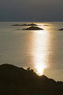 Images Dated 6th July 2006: Europe, Norway, Vesteralen. Midnight sun reflecting in the Atlantic Ocean