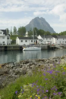 Images Dated 7th July 2006: Europe, Norway, Vesteralen. Skipnes Trading post