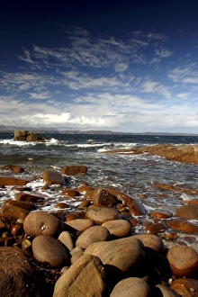 Images Dated 14th September 2005: Europe, Scotland, Applecross Peninsula, rocky coast