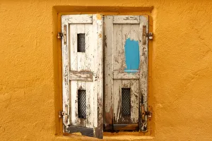 Images Dated 22nd April 2012: Europe, Slovenia, Skofja Loka. Colorful wall and window