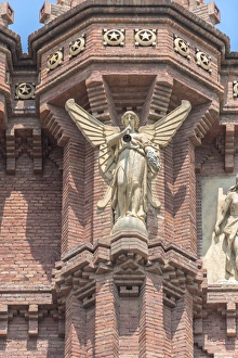 Images Dated 11th July 2013: Europe, Spain, Barcelona, Arc de Triomf