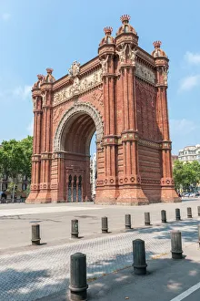 Daylight Prints: Europe, Spain, Barcelona, Arc de Triomf