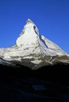 Images Dated 18th January 2006: Europe, Switzerland, Zermat Region, Matterhorn
