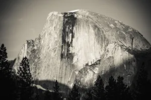 Images Dated 26th May 2011: Evening light on Half Dome, Yosemite National Park, California, USA