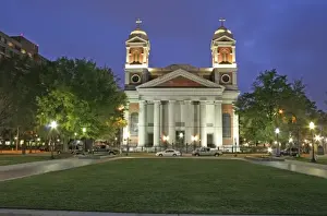 Images Dated 4th April 2008: Evening lighting Cathedral of the Immaculate Conception Mobile Alabama