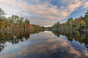 Images Dated 7th October 2016: Fall colors on shoreline of Irwin Lake, Hiawatha National Forest, Alger County, Upper