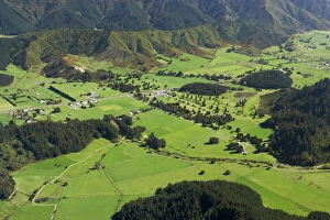 Images Dated 29th September 2005: Farmland, Korimiko, Marlborough, South Island, New Zealand - aerial