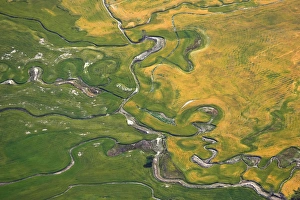 Images Dated 26th January 2006: Farmland and meandering streams, near Omarama, North Otago, South Island, New Zealand