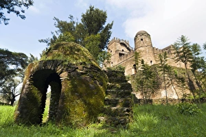 Images Dated 19th September 2010: Fasil Ghebbi, a fortress-like royal enclosure, Gonder, Ethiopia