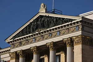 Images Dated 10th June 2010: Finland, Helsinki, Senate Square, House of the Estates building
