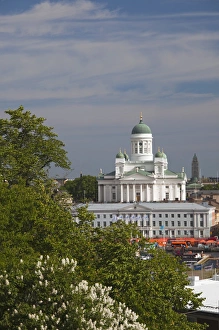 Images Dated 11th June 2010: Finland, Helsinki, Tuomiokirko, Lutheran Cathedral, elevated view