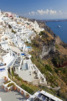 Images Dated 19th May 2011: Fira, Santorini (Thira), Cyclades, Greece