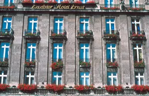 Images Dated 1st December 2005: Flower window boxes on hotel at Cologne, Germany. flower, windowbox, planter