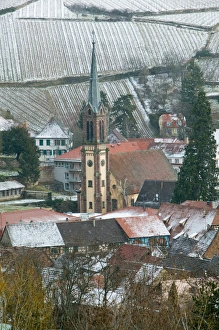 Images Dated 14th February 2005: FRANCE- Alsace (Haut Rhin)- Ribeauville: Town view of Alsatian Wine Village in Winter