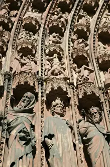 Images Dated 13th February 2005: FRANCE-Alsace (Haut Rhin)-Strasbourg: Cathedrale Notre Dame (b. 1284-1439)Details of