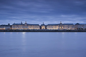 Images Dated 30th October 2010: France, Aquitaine Region, Gironde Department, Bordeaux, Place de la Bourse buildings